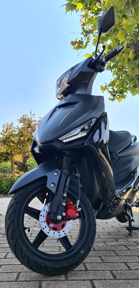 ZNEN ηλεκτρικό μηχανάκι Comet, 2000W, 60V 20Ah, μαύρο
